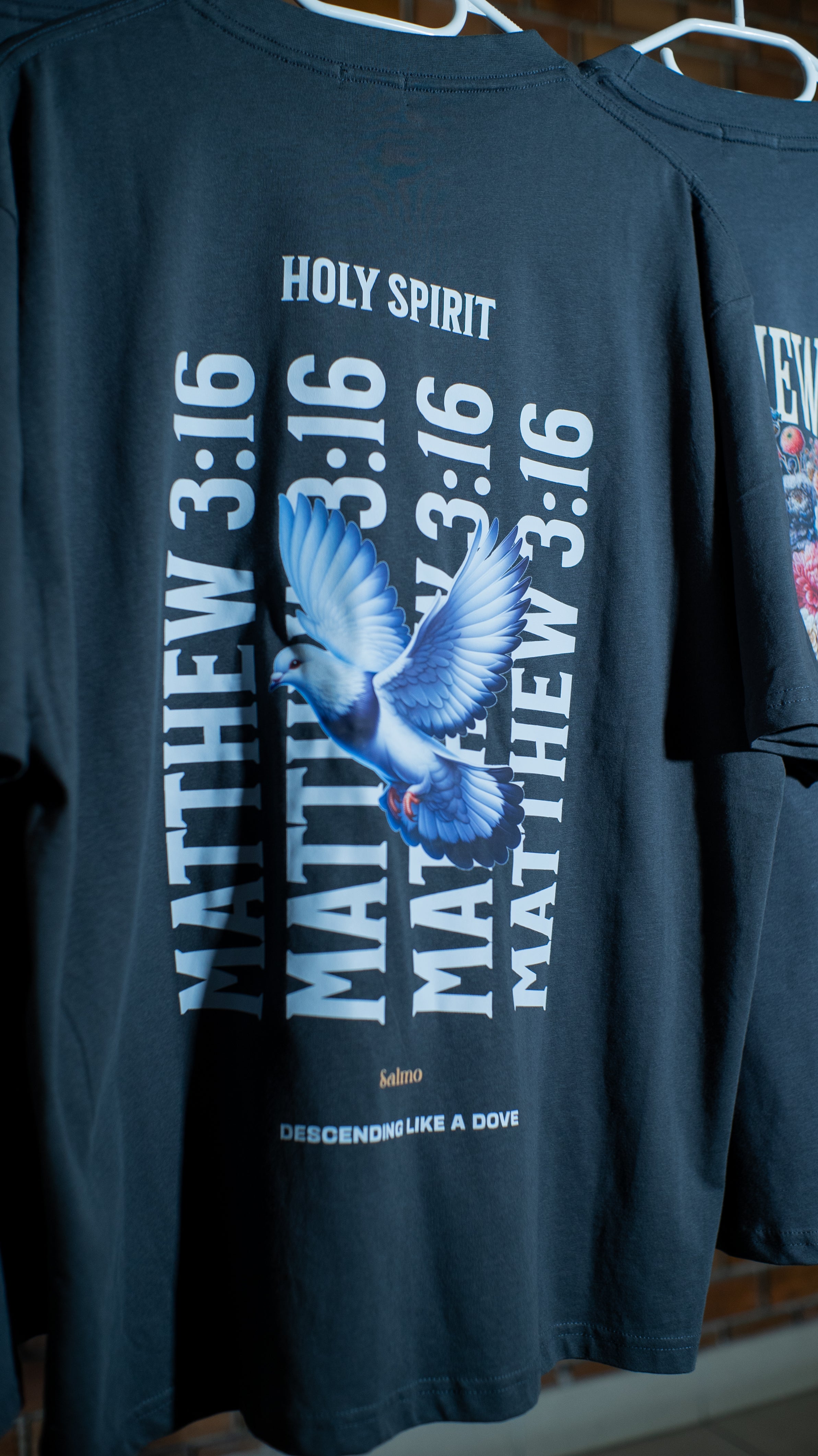 Matthew 3:16 - Descending like dove - Szürke -Oversize póló